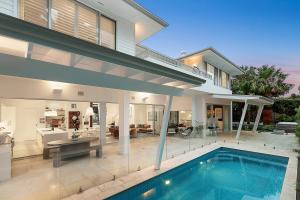 2 Markham Close, Mosman